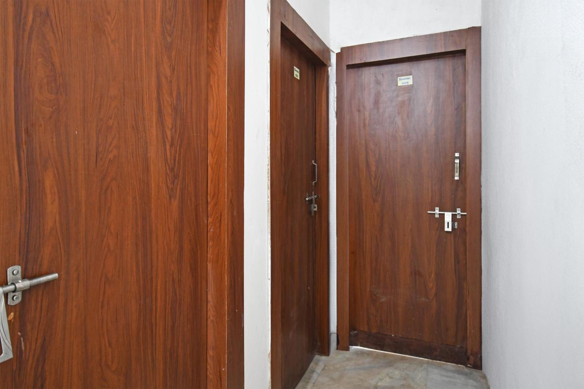 Oyo Hotel Chinar Park 콜카타 외부 사진