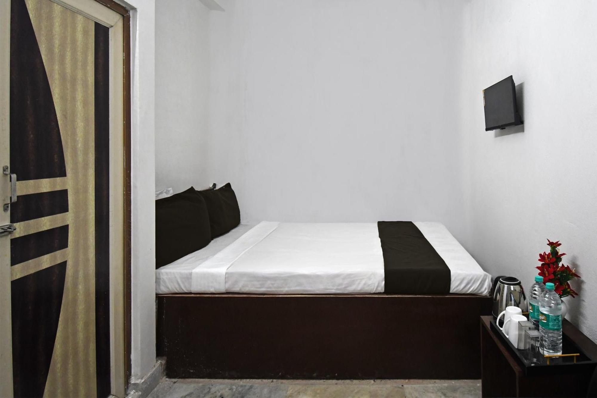 Oyo Hotel Chinar Park 콜카타 외부 사진